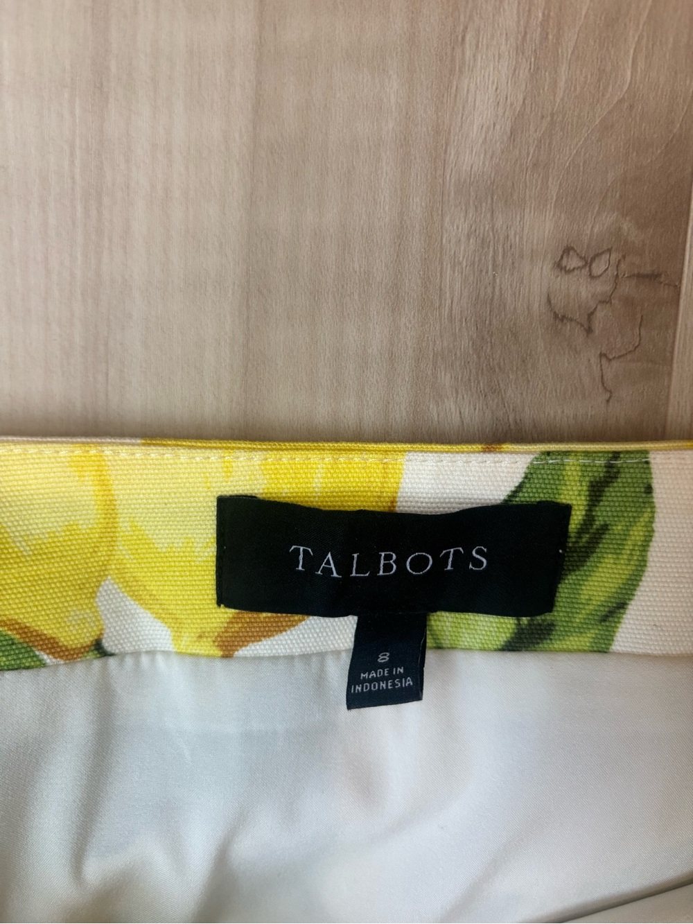 great condition - talbots midi skirt - size 10 - Picture 4 of 4